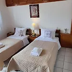 Theofania's Marble House Meteora Апартаменты Кастракион