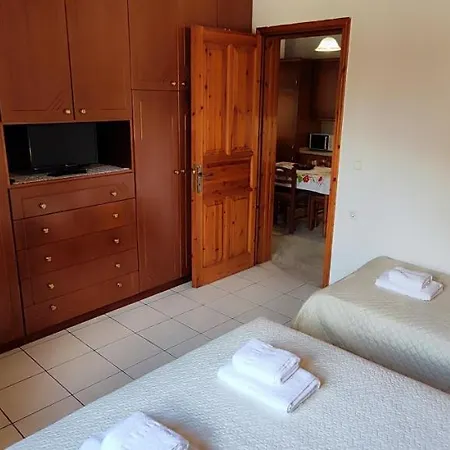 Theofania's Marble House Meteora Apartment *